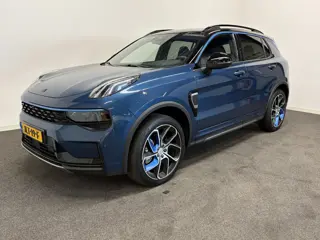 Lynk & Co 01 19850km 1.5 261pk AUT7 PHEV 72km Elec. Pano/ Adapt./ 360 Camera/ Dig. Dashboard/ Stoelv