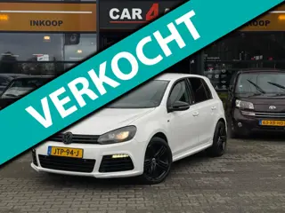 Volkswagen GOLF 1.8 TSI R-Line R20/LED/CARPLAY/STLVRM/PDC/BOMVOL