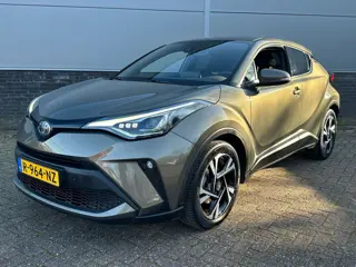 Toyota C-HR 2.0 Hybrid Style (bj 2022, automaat)