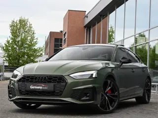 Audi A5 Sportback 40Tfsi 204pk S-Line Black optic District-Green RS-Zetels Pano Virtual B&O