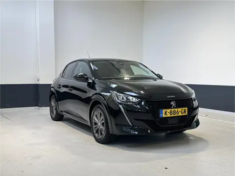 Peugeot E-208 EV Allure 50 kWh| 3 Fase |SOH | Apple Carplay/ Android Auto| Navigatie| Camera |
