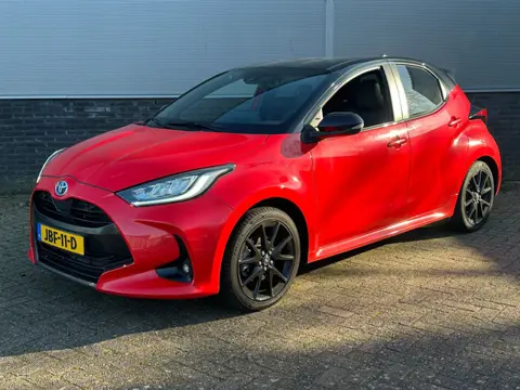 Toyota Yaris 1.5 Hybrid Executive Limited Automaat 116pk , Head up, Stoel- & Stuur verwarming, BSM, 