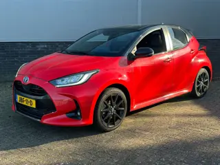 Toyota Yaris 1.5 Hybrid Executive Limited Automaat 116pk , Head up, Stoel- & Stuur verwarming, BSM, 