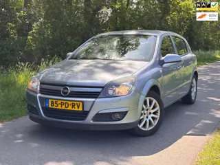 Opel Astra 1.6 Enjoy | Airco + Cruise control Nu € 999,- !!!