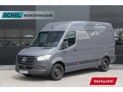 Mercedes-Benz Sprinter 317CDI L2H2 Pro 170pk - Navi - Camera - Cruise - Betimmering - Trekhaak - Bli