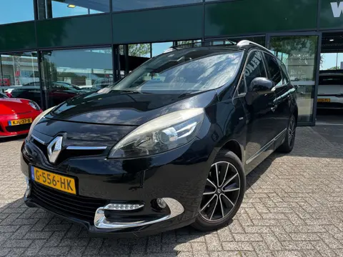 Renault Grand Scénic 1.6 dCi Bose 7p. (Trekhaak, Parkeersensoren, Panoramadak, Goed Onderhouden, Ach