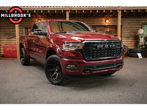 Dodge Ram 1500 limited H/O 540PK Widebody,Tijdelijke !!ACTIE!! €79.950 Rambox, Massagestoelen, Harma