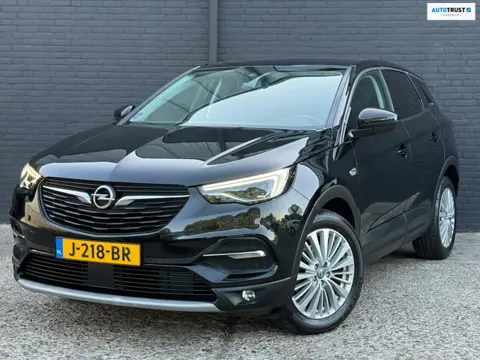 Opel Grandland X 1.2 Turbo Business Executive