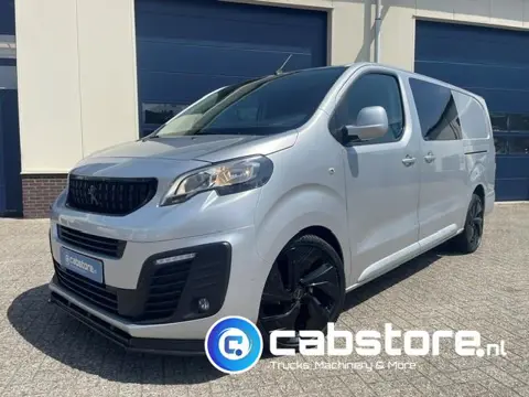 Peugeot Expert 2.0 HDI Euro 6 - 170 Pk - L2/H1 - Dubbele cabine - Dubbele schuifdeur - Bouwjaar 2017