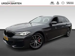 BMW 5 Serie Touring 530e Business Edition Plus Trekhaak | M Pakket | Laser Light |