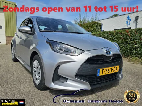Toyota Yaris 1.5 Hybrid, 1e Eig! Camera! Carplay! NL auto! VAKANTIEGELD WEKEN!