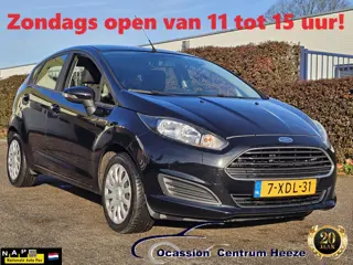 Ford Fiesta 1.0 Style, Navi! incl Nwe Riem! Apk 1-2027! VAKANTIEGELD WEKEN!