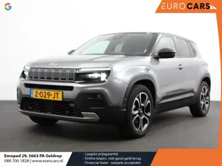 Jeep Avenger Summit 54 kWh SOH 96,5 % Camera Lichtmetalen Velgen 18" Navigatie Apple Carplay/ Androi