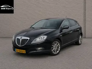 Lancia Delta 1.4-16V Oro | Airco | lichtmetalen velgen | Radio | Elektrische ramen |