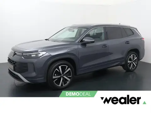 Volkswagen Tayron Life Edition 1.5 eHybrid 150 kW / 204 PK SUV 6-DSG | Trekhaak wegklapbare kogel | 
