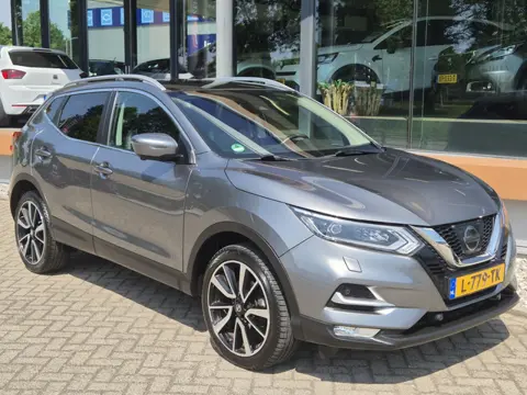 Nissan Qashqai 1.2 Tekna / panoramadak / stoelverwarming / cruise control