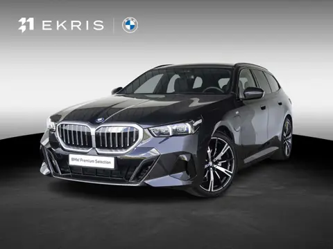 BMW 5 Serie Touring 530e xDrive | M Sportpakket | Innovation Pack | Comfort Access | Panoramadak | S