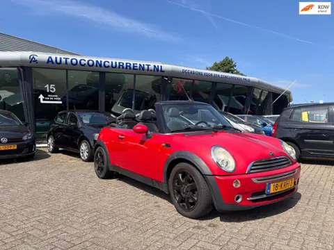 Mini Cabrio 1.6 One, Lees tekst, Read text.
