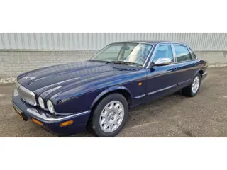 Jaguar Sovereign 3.2 V8