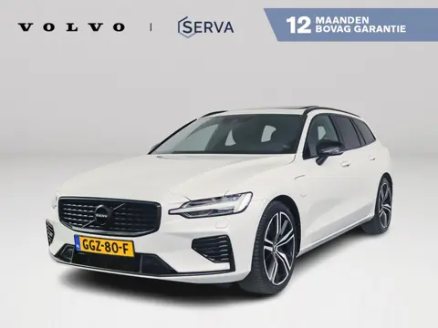 Volvo V60 T6 Plug-in hybrid AWD Ultimate Dark | Panoramadak | Parkeercamera | Head-up display | Harm