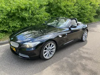 BMW Z4 Roadster SDrive35i Introduction