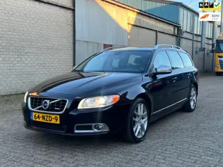 Volvo V70 2.0T R-Edition | Navi + Leder + Cruise Nu € 9.975,-!!!