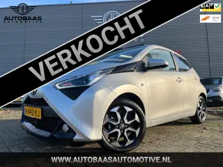 Toyota Aygo 1.0 VVT-i x-joy Cabrio AUTOMAAT*NW APK 02-2028*14.389km NAP+NAVI+OPEN DAK+CAMERA+CLIMATE