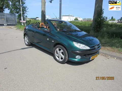 Peugeot 206 CC 1.6-16V Roland Garros,leer,airco
