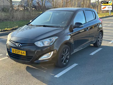 Hyundai I20 1.2i Go! / AIRCO / NAP