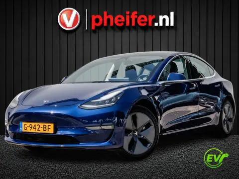 Tesla Model 3 Standard RWD Plus 60 kWh Panoramadak/ Lederen int./ Stoelverwarming/ Camera
