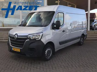 Renault Master T35 2.3 dCi 150 PK AUTOMAAT L2H2 + CARPLAY | CAMERA | 2500 KG TREKHAAK | CRUISE | NAV