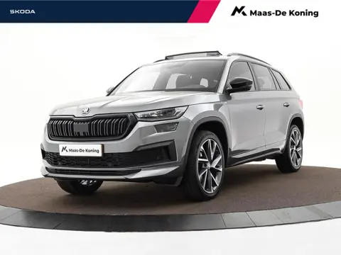 Skoda Kodiaq 1.5 TSI 150pk DSG Sportline Business · Panoramadak · Camera · Matrix LED · Elek. Stoel 