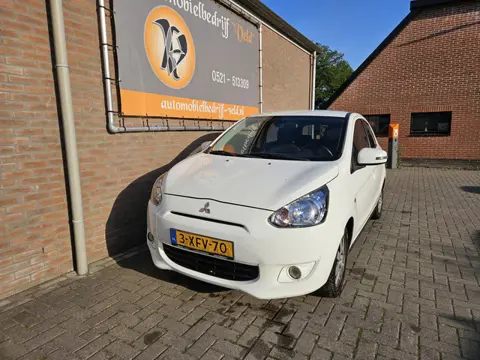 Mitsubishi Space Star 1.0 Intense (bj 2014)