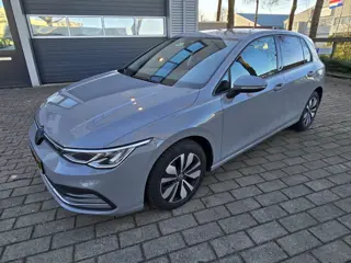 Volkswagen Golf 2.0 TDI STYLE (bj 2023, automaat)