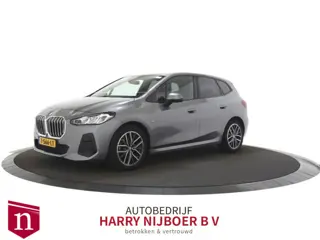 BMW 2 Serie Active Tourer 218i M-Sport Camera / Led / Alcantara / carplay / 18" lm velg enz
