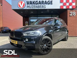 BMW X5 xDrive40e iPerformance M Sport Shadow SOH 84% // PANO/SCHUIFKANTELDAK // MEMORYSEAT // ADAPTI
