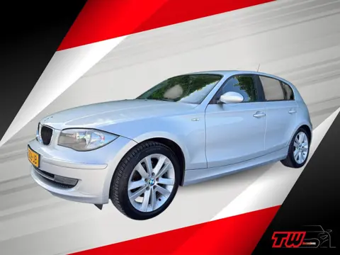 BMW 1-serie 116i Corporate | NWE APK | AIRCO | CRUISE | PDC
