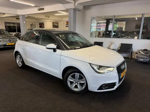 Audi A1 Sportback 1.4 TFSI Pro Line S*NAVI*5drs*Xenon*2012