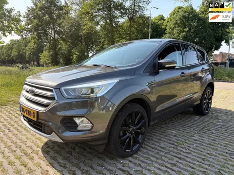 Ford Kuga 1.5 EcoBoost Titanium - airco - cruise control - goed onderhouden!