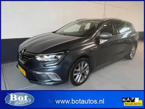 Renault Mégane Estate 1.3 TCe GT-Line /AUTOMAAT / TREKHAAK (1700 KG TREKGEWICHT) / KUIPSTOELEN/NAVIG