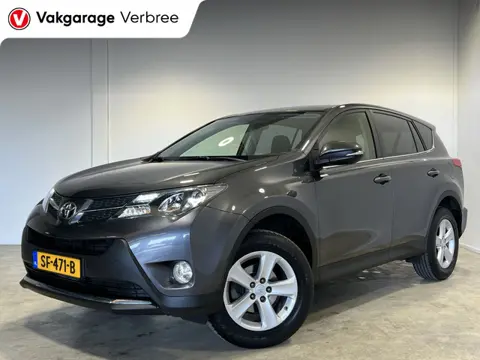 Toyota RAV4 2.0 Dynamic 4WD | LM Velgen 17" | Cruise Control | Airco | Radio |