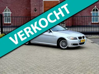 BMW 3-serie Touring 318i Business Line / Airco / Navi / Stoelverwarming / 6 bak