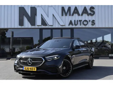 Mercedes-Benz E-klasse 300 e 4MATIC AMG Line Widescreen Panoramadak
