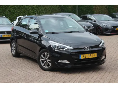 Hyundai i20 1.0 T-GDI Comfort / Trekhaak / Camera / Navigatie / Parkeerhulp achter / Cruise Control 