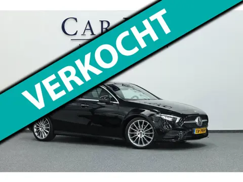 Mercedes-Benz A-klasse 200 AMG Line LED/SFEER/HALF LEER+S.VERWARMING/CAM/LINE/ACC/ECC/12 MDN GARANTI
