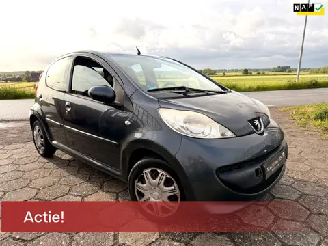 Peugeot 107 1.0-12V XS *ACTIE TOT €500 KORTING* AIRCO 5D NIEUWE APK ELEK RAMEN AUX
