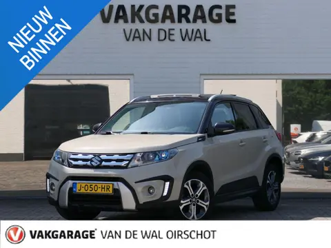 Suzuki Vitara 1.6 High Executive | Panoramadak | Leder-/Alcantara | ACC | Achteruitrijcamera | Clima