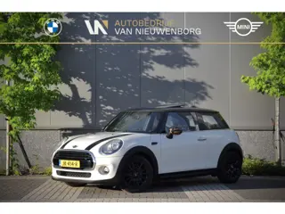 MINI 3-deurs 1.5 Cooper Pepper Business | Panoramadak | Navi | Climate & Cruise Control | Origin. NL
