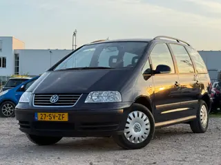 Volkswagen Sharan 2.0/6PRS/6BAK/CRUISE