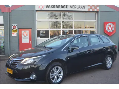 Toyota Avensis wagon 1.8 VVTi Business (bj 2012, automaat)